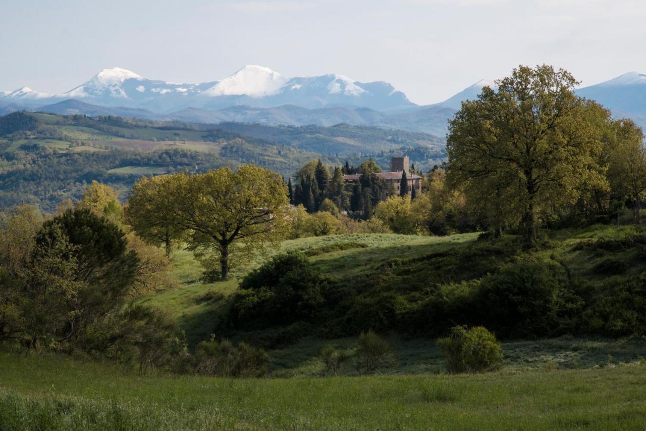 فندق Castello Di Petroia Dimora D'Epoca غوبيو المظهر الخارجي الصورة